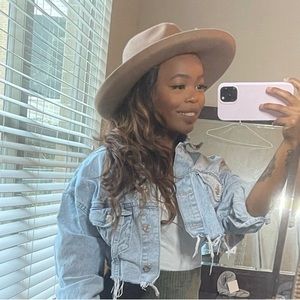 target wide brim hat